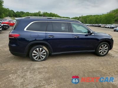 Trzecie zdjęcie samochodu z tyłu: 2022 MERCEDES-BENZ GLS 450 4MATIC VIN:4JGFF5KE1NA732469 - miniatura