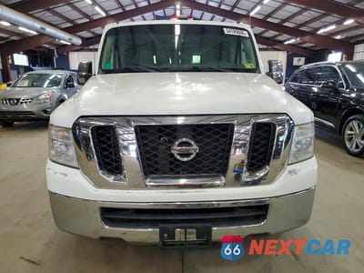 Piąte zdjęcie samochodu w środku: 2012 NISSAN NV 3500 HD S VIN:5BZAF0AA6CN200494 - miniatura