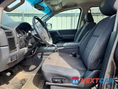 Zdjęcie 7 z 12 samochodu: 2012 NISSAN TITAN SV VIN:1N6BA0ED4CN317799 - miniatura