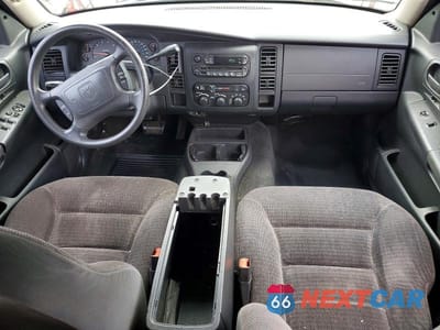Zdjęcie 8 z 13 samochodu: 2002 DODGE DURANGO SLT VIN:1B4HR48N42F137293 - miniatura