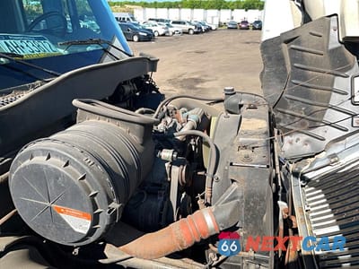 Zdjęcie 7 z 10 samochodu: 2008 INTERNATIONAL 4000 4400 VIN:1HTMSAAR68H559311 - miniatura