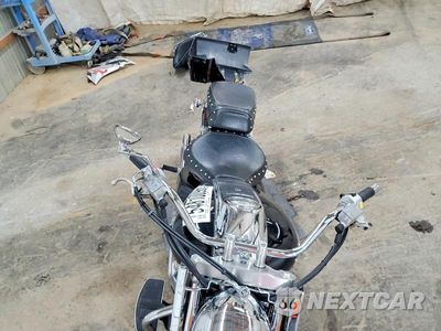 Piąte zdjęcie samochodu w środku: 2005 SUZUKI C90 VIN:JS1VY52A152104987 - miniatura