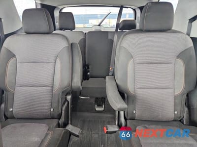 Zdjęcie 10 z 13 samochodu: 2019 CHEVROLET TRAVERSE LT VIN:1GNERGKW7KJ156689 - miniatura