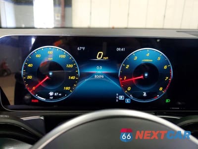 Zdjęcie 9 z 13 samochodu: 2021 MERCEDES-BENZ GLB 250 4MATIC VIN:W1N4M4HB4MW148652 - miniatura