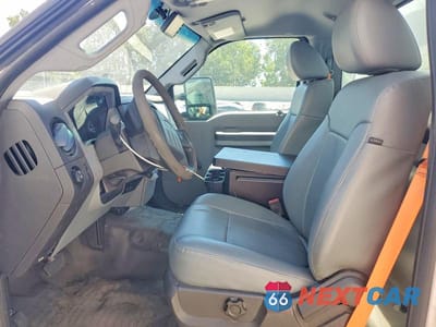 Zdjęcie 7 z 13 samochodu: 2013 FORD F350 SUPER DUTY VIN:1FDRF3A6XDEB92333 - miniatura