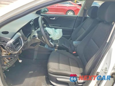 Zdjęcie 7 z 12 samochodu: 2021 KIA RIO S VIN:3KPA24AD6ME422262 - miniatura