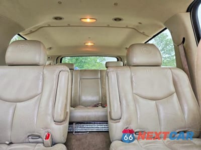 Zdjęcie 10 z 13 samochodu: 2005 CADILLAC ESCALADE ESV VIN:3GYFK66N95G270657 - miniatura