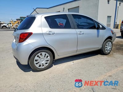 Trzecie zdjęcie samochodu z tyłu: 2017 TOYOTA YARIS 5-DOOR L FLEET VIN:VNKKTUD30HA080280 - miniatura