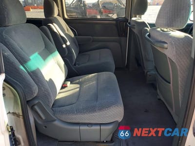 Zdjęcie 10 z 12 samochodu: 2002 HONDA ODYSSEY LX VIN:5FNRL18592B048041 - miniatura