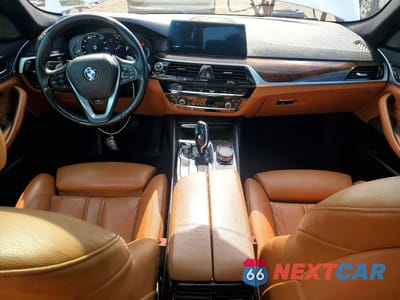 Zdjęcie 8 z 13 samochodu: 2019 BMW 540 XI VIN:WBAJE7C51KWW29334 - miniatura