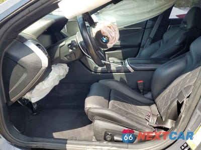 Zdjęcie 7 z 13 samochodu: 2022 BMW M8 VIN:WBSGV0C01NCH35275 - miniatura