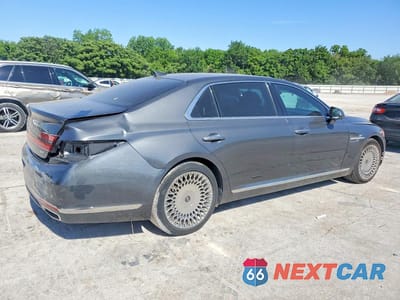 Trzecie zdjęcie samochodu z tyłu: 2020 GENESIS G90 PREMIUM VIN:KMTF34PA2LU076454 - miniatura