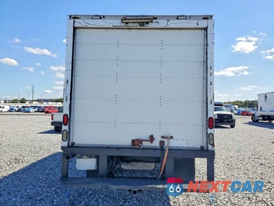 Zdjęcie 6 z 13 samochodu: 2014 FORD ECONOLINE E450 SUPER DUTY CUTAWAY VAN VIN:1FDXE4FS2EDA78596 - miniatura