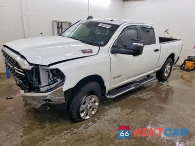 2024 RAM 2500 BIG HORN 3C6UR5DJ1RG365147 - główne zdjęcie licytacji z USA - miniatura