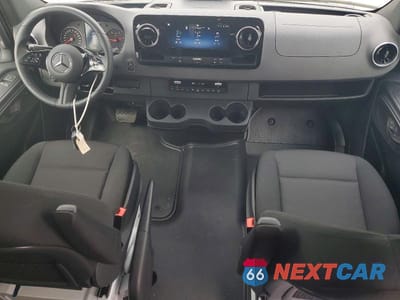 Zdjęcie 8 z 13 samochodu: 2026 MERCEDES-BENZ SPRINTER 2500 VIN:W1Z4KGHY6TT608114 - miniatura