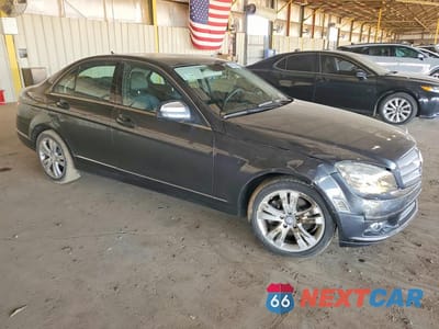 Czwarte zdjęcie samochodu z boku: 2008 MERCEDES-BENZ C 300 4MATIC VIN:WDDGF81X38F094249 - miniatura