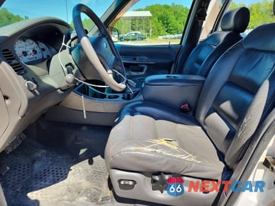 Zdjęcie 7 z 13 samochodu: 2001 FORD EXPLORER SPORT TRAC VIN:1FMZU77E71UA92400 - miniatura