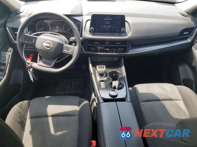 Zdjęcie 8 z 13 samochodu: 2025 NISSAN ROGUE SV VIN:5N1BT3BBXSC674329 - miniatura