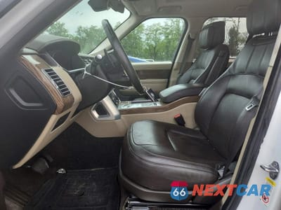 Zdjęcie 7 z 12 samochodu: 2018 LAND ROVER RANGE ROVER HSE VIN:SALGS2SV3JA506231 - miniatura