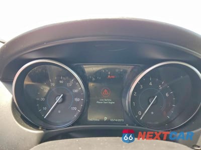 Zdjęcie 9 z 12 samochodu: 2017 JAGUAR XE PREMIUM VIN:SAJAD4BG6HA953779 - miniatura