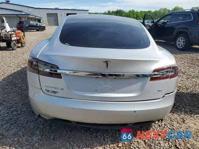 Zdjęcie 6 z 12 samochodu: 2017 TESLA MODEL S VIN:5YJSA1E18HF199213 - miniatura