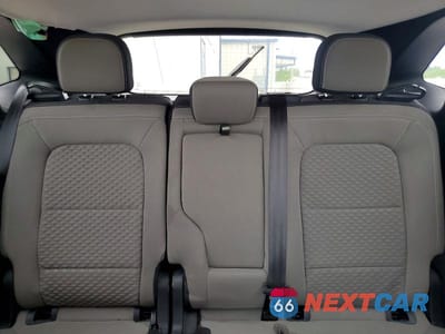 Zdjęcie 10 z 14 samochodu: 2022 FORD ESCAPE SE VIN:1FMCU0G68NUB63017 - miniatura