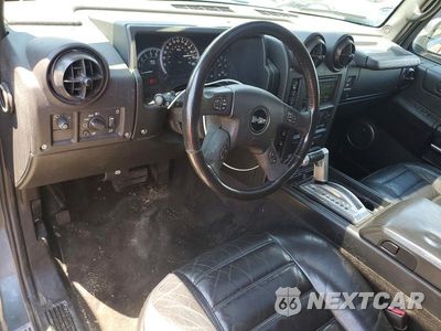 Zdjęcie 8 z 13 samochodu: 2005 HUMMER H2 VIN:5GRGN23U25H124398 - miniatura