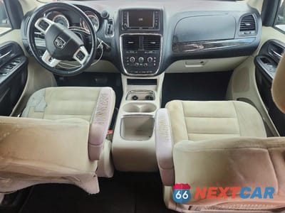 Zdjęcie 8 z 14 samochodu: 2014 DODGE GRAND CARAVAN SXT VIN:2C4RDGCG9ER254915 - miniatura