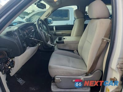 Zdjęcie 7 z 12 samochodu: 2008 CHEVROLET SILVERADO C1500 VIN:2GCEC130X81125781 - miniatura