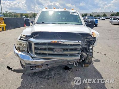 Piąte zdjęcie samochodu w środku: 2001 FORD F350 SUPER DUTY VIN:1FTWW32F21EB17059 - miniatura