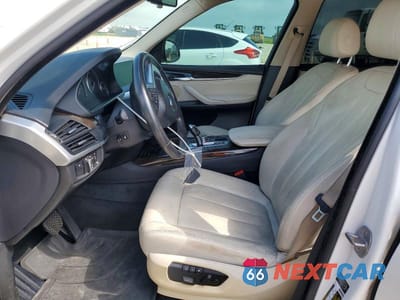 Zdjęcie 7 z 13 samochodu: 2014 BMW X5 XDRIVE35I VIN:5UXKR0C54E0H16365 - miniatura