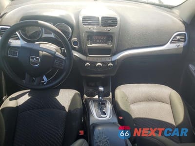 Zdjęcie 8 z 14 samochodu: 2011 DODGE JOURNEY MAINSTREET VIN:3D4PG1FG6BT566967 - miniatura