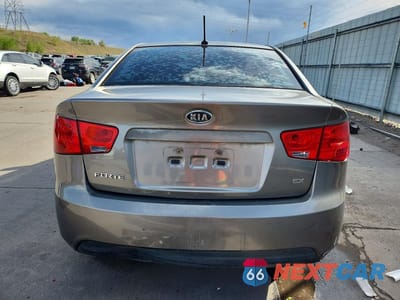 Zdjęcie 6 z 12 samochodu: 2010 KIA FORTE EX VIN:KNAFU4A24A5309171 - miniatura