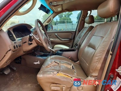 Zdjęcie 7 z 13 samochodu: 2001 TOYOTA SEQUOIA SR5 VIN:5TDZT34AX1S030513 - miniatura