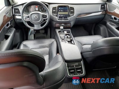 Zdjęcie 8 z 13 samochodu: 2017 VOLVO XC90 T6 VIN:YV4A22PK0H1121146 - miniatura