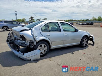 Trzecie zdjęcie samochodu z tyłu: 2002 VOLKSWAGEN JETTA GLS TDI VIN:3VWSP69M32M045279 - miniatura