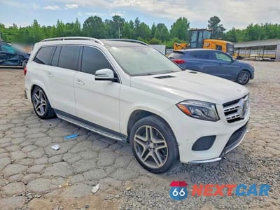 Czwarte zdjęcie samochodu z boku: 2017 MERCEDES-BENZ GLS 550 4MATIC VIN:4JGDF7DE9HA890384 - miniatura