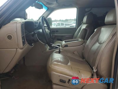 Zdjęcie 7 z 12 samochodu: 2006 CHEVROLET SILVERADO K2500 HEAVY DUTY VIN:1GCHK23266F119229 - miniatura