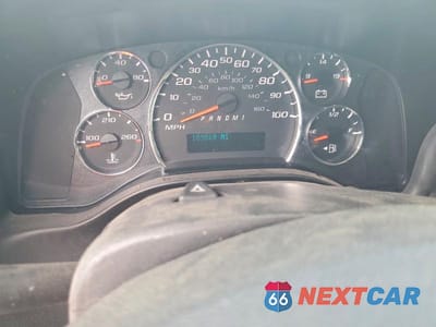 Zdjęcie 9 z 13 samochodu: 2013 CHEVROLET EXPRESS 3500 CARGO DELIVERY VAN VIN:1GCZGUCA6D1182480 - miniatura