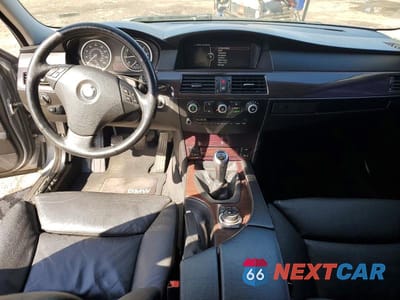 Zdjęcie 7 z 11 samochodu: 2010 BMW 528 I VIN:WBANU5C5XABY65429 - miniatura
