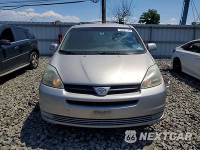 Piąte zdjęcie samochodu w środku: 2005 TOYOTA SIENNA VIN:5TDBA22C25S033465 - miniatura