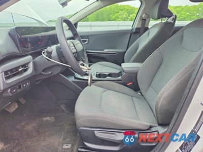 Zdjęcie 7 z 12 samochodu: 2025 KIA K4 LXS VIN:3KPFT4DE8SE061122 - miniatura