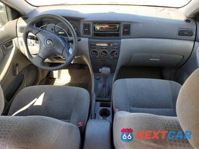 Zdjęcie 8 z 12 samochodu: 2005 TOYOTA COROLLA CE VIN:1NXBR32E55Z562139 - miniatura