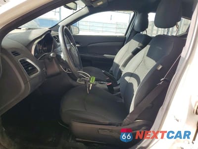 Zdjęcie 7 z 12 samochodu: 2014 DODGE AVENGER SE VIN:1C3CDZAB8EN229059 - miniatura