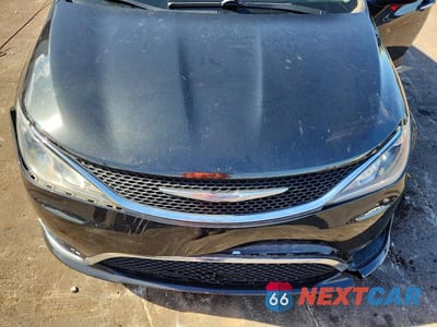 Zdjęcie 12 z 13 samochodu: 2017 CHRYSLER PACIFICA TOURING L VIN:2C4RC1BG9HR553844 - miniatura