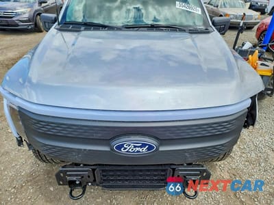 Zdjęcie 11 z 13 samochodu: 2025 FORD F150 LIGHTNING XLT VIN:1FTVW3LK6SWG28227 - miniatura