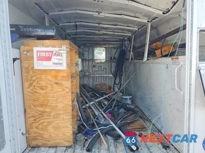 Zdjęcie 6 z 10 samochodu: 2018 FORD ECONOLINE E350 SUPER DUTY CUTAWAY VAN VIN:1FDWE3F6XJDC38405 - miniatura