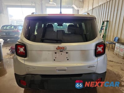 Zdjęcie 6 z 13 samochodu: 2020 JEEP RENEGADE LATITUDE VIN:ZACNJBBBXLPL55752 - miniatura