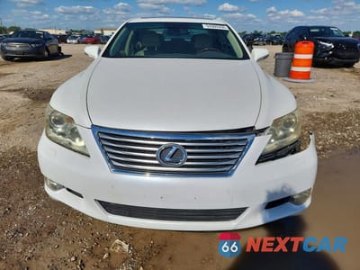 Piąte zdjęcie samochodu w środku: 2010 LEXUS LS 460 VIN:JTHBL5EFXA5092019 - miniatura
