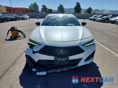 Piąte zdjęcie samochodu w środku: 2022 ACURA TLX TECH A VIN:19UUB5F59NA003462 - miniatura